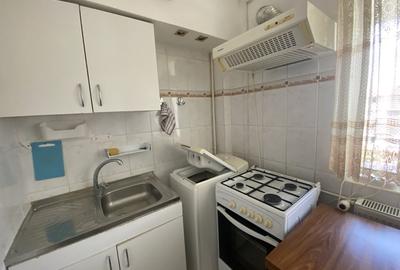 Garsonieră decomandată, mobilată în Muncii - 2