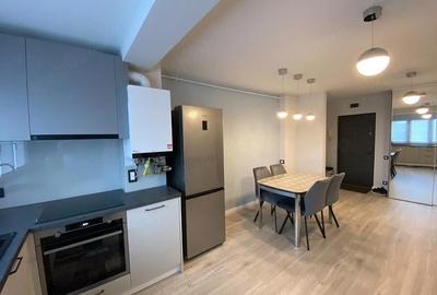 Apartament cu 2 camere decomandat în Central - 3