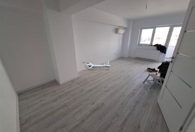 Apartament cu 2 camere decomandat în Galata - 11
