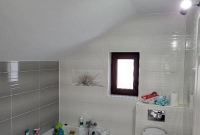 Casa de inchiriat - 11