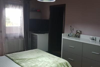 Casă cu 5 camere cu Teren 1100 Mp în Vladimirescu - 9
