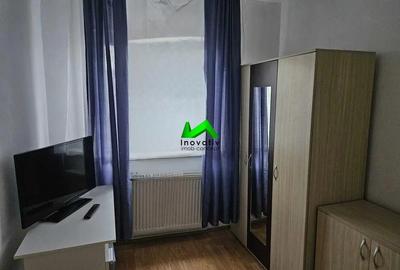 Apartament de vanzare 2 camere zona Vasile Aaron - 1