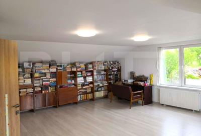 Casa spatioasa cu 6 camere si 3 bai - confort si intimitate Casa spatioasa cu 6 camere si 3 bai - confort si intimitate - 4