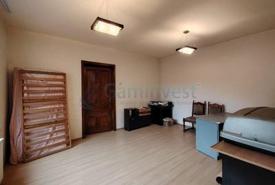 Spațiu comercial, de 382 mp, în Central - 3