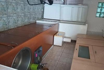 Apartament cu 3 camere decomandat în Central - 2