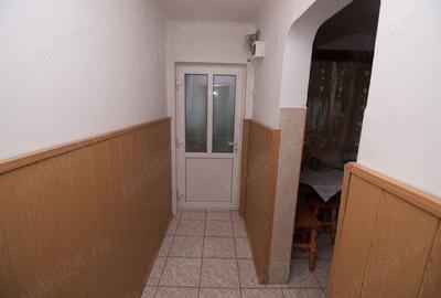 Apartament cu 2 camere semidecomandat în Sinaia - 2