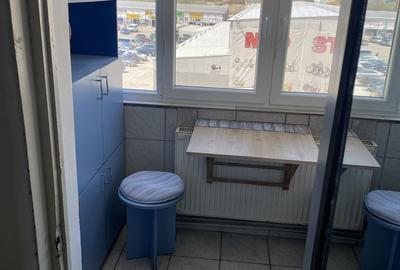 Apartament cu 2 camere decomandat în Micro 6 - 5