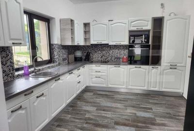 Casă cu 2 camere cu Canalizare în Chinteni - 2