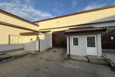 Spațiu comercial, de 200 mp, în Central - 3
