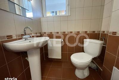 Apartament cu 4 camere decomandat, mobilat în Ștrand - 8