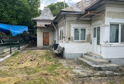 Casă individuală cu 5 camere cu Teren 1800 Mp în Ocnița - 2