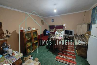Casă cu 2 camere cu Teren 1789 Mp în Central - 6