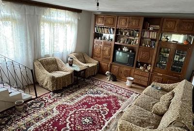 Casă cu 5 camere cu Teren 1321 Mp în Central - 3