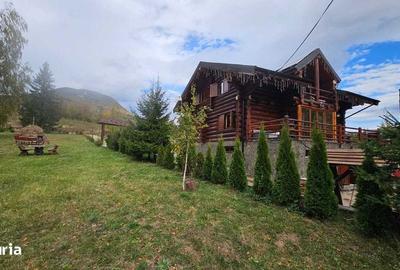 Casă cu 4 camere cu Teren 350 Mp în Măneciu - 1