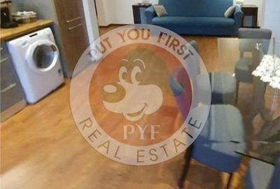 Apartament cu 3 camere decomandat în Romană