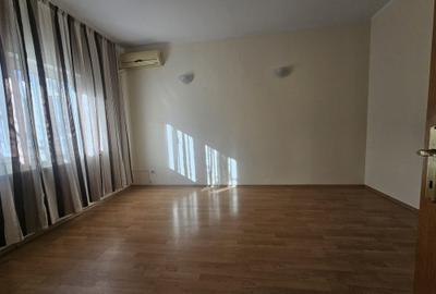 Vila individuala curte proprie garaj sutuata in complexul rezidential The Class - 4