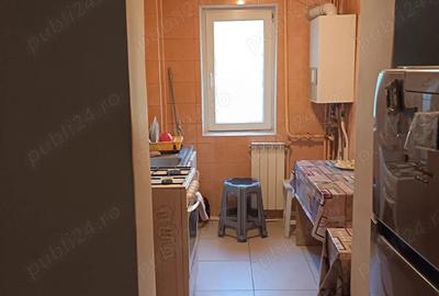Vand apartament semidecomandat Barlad - 5