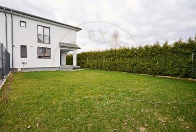 Casă individuală cu 5 camere cu Canalizare în Ștefănești - 1