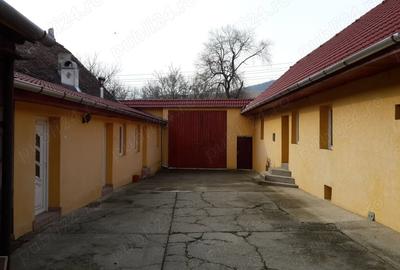 Casă cu 3 camere în Seleuș (Daneș) - 4