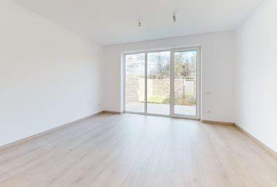 Casă individuală cu 5 camere cu Canalizare în Central - 43