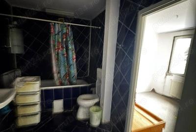 Apartament cu 3 camere semidecomandat, mobilat în Berceni - 4