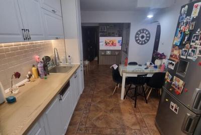 Apartament 4 camere decomandate 87 mp ,etaj 1 , Brazda lui N - 2