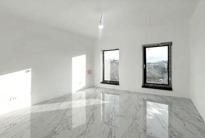 Curte Generoasa Compartimentare Practica - 14