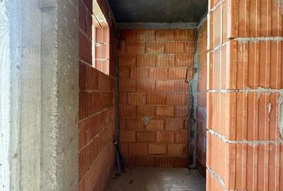 Duplex cu 4 camere cu Canalizare în Dumbrăvița - 3