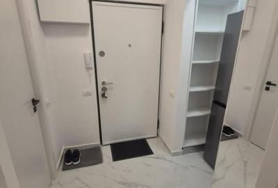 7 min metrou Romana| prima inchiriere| Calea Victoriei| centrala bloc - 8