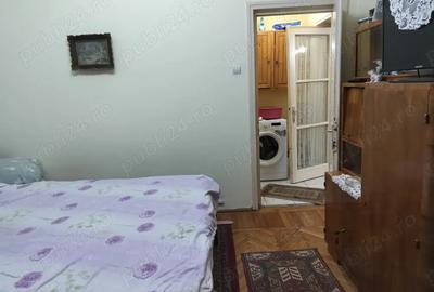 Apartament cu 3 camere semidecomandat în Brad - 7
