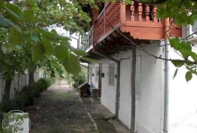 Teren de 2350 mp, în Izvorani - 6