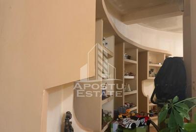 Casă cu 5 camere cu Teren 1473 Mp în Calea Urseni