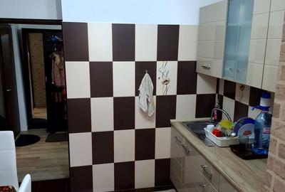 Apartament cu 2 camere decomandat în Teilor - 8