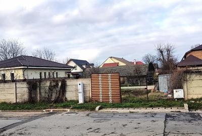 Parcela de teren intre casele din centrul Harmanului - 1