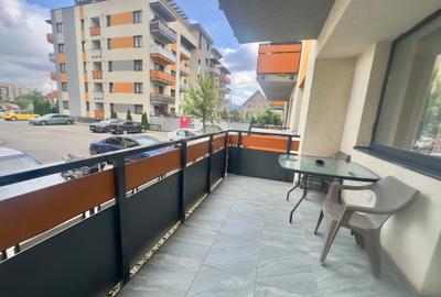 Apartament  cu 2 camere de inchiriat in zona Tractorul Coresi cu dressing,parter - 6