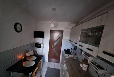 Apartament cu 2 camere decomandat în Micro 18 - 9