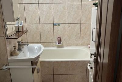 Apartament cu 3 camere semidecomandat în Soarelui - 12