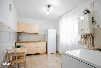 Apartament cu 3 camere decomandat în 23 August - 3