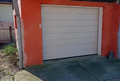 Casă cu 3 camere cu Teren 1330 Mp în Central