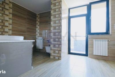 Casă cu 6 camere cu Teren 1000 Mp în Central - 2