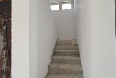 Casă individuală cu 6 camere cu Canalizare în Vladimirescu - 14