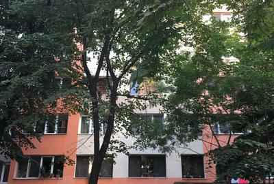 Apartament cu 3 camere decomandat în Iancului - 1