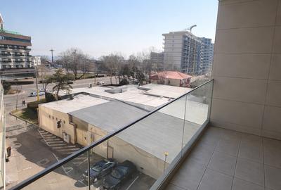 Apartament cu 2 camere decomandat, mobilat în Central