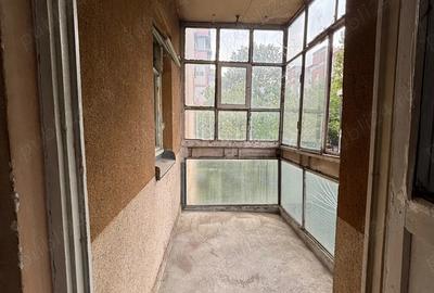 Apartament 2 camere decomandate cartier Rovine , Craiova - 4