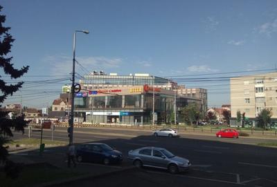 Birou, 400 mp în Central - 3