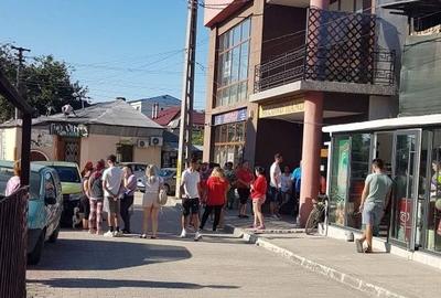 Spațiu comercial, de 180 mp, în Central - 3