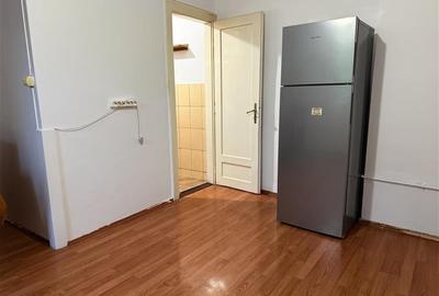 Apartament cu 3 camere semidecomandat în Central - 17