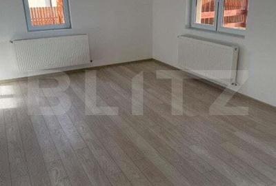 Casă cu 3 camere cu Teren 400 Mp în Reghin - 9