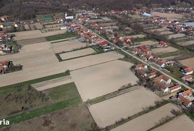 Teren de 2970 mp, în Mașloc - 18