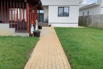 Vand 1 2 duplex mobilat modern - 1